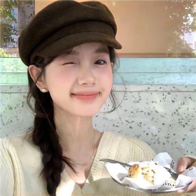 维奥莱特·诺齐埃尔